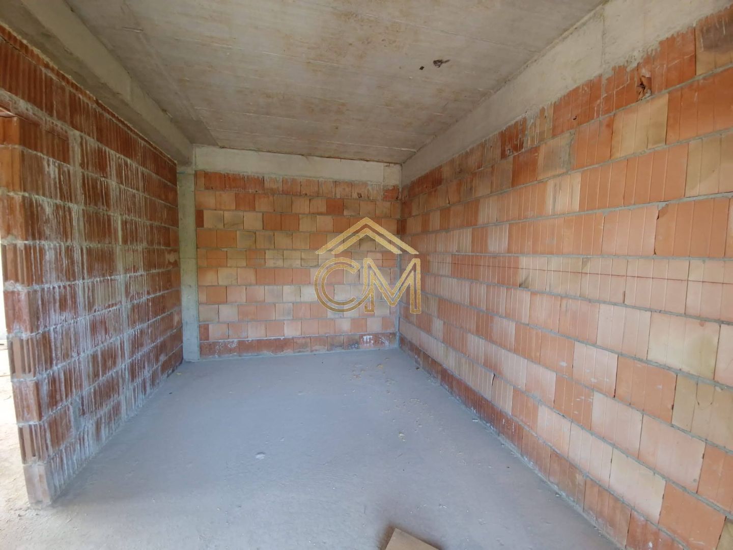 Apartament 3 Camere- 66,5 MPU-Parter-Terasa-Parcare - Poză 4
