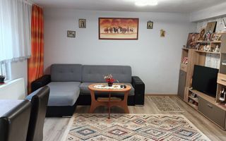 Casă spațioasă, 556 mp teren – Câmpenești, mobilată și utilată - Poză 1