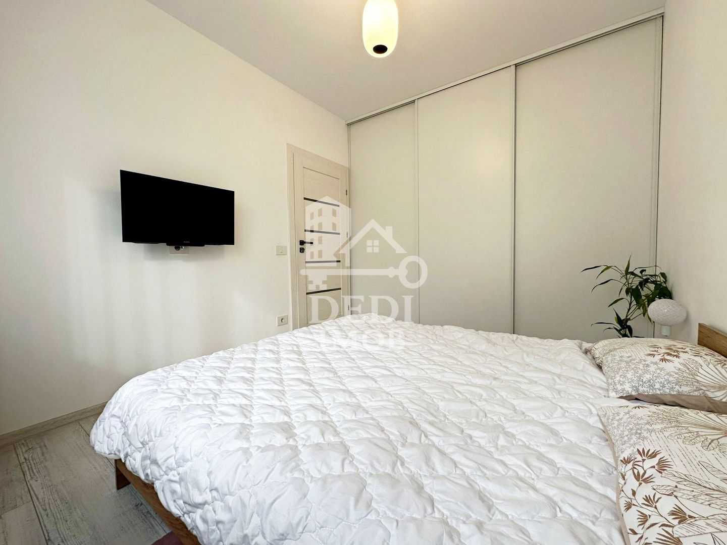 Apartament cu 3 camere de inchiriat Ceyrat, Oradea - Poză 10