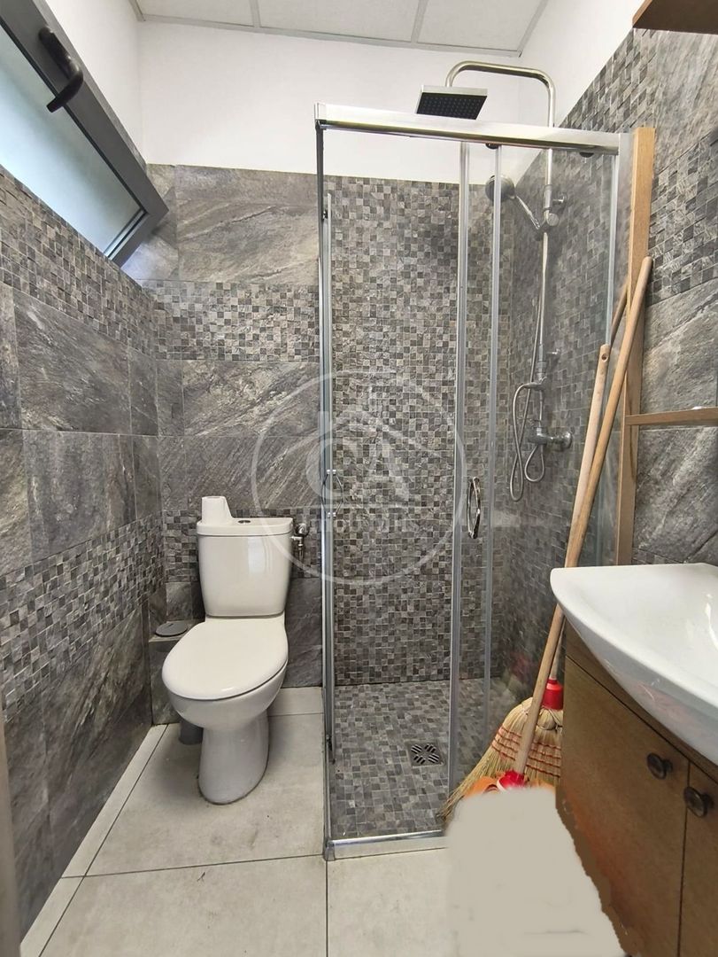 Spatiu comercial de inchiriat de tip S+P+E in zona Rogerius, Oradea - Poză 10