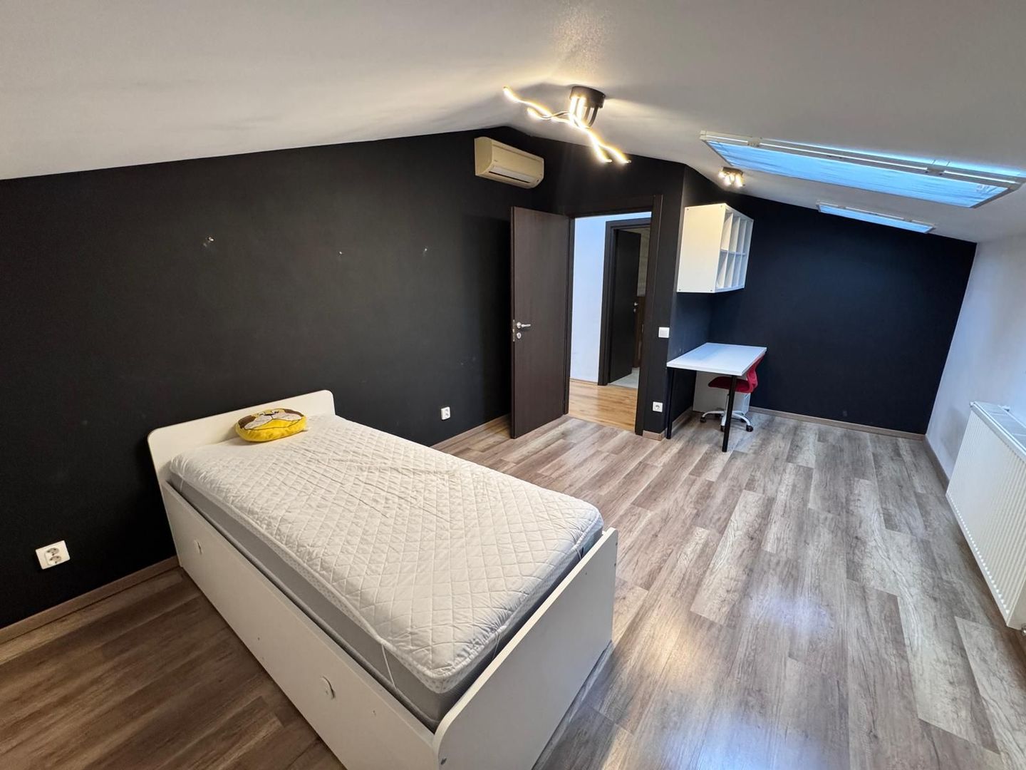 AP. 4 CAMERE TIP DUPLEX, MUTARE IMEDIATA, PARCARE INCLUSA,COMISION 0% - Poză 8