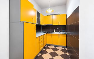 De vânzare/ închiriat Apartament istoric, 2 camere, Central Arad - Poză 5
