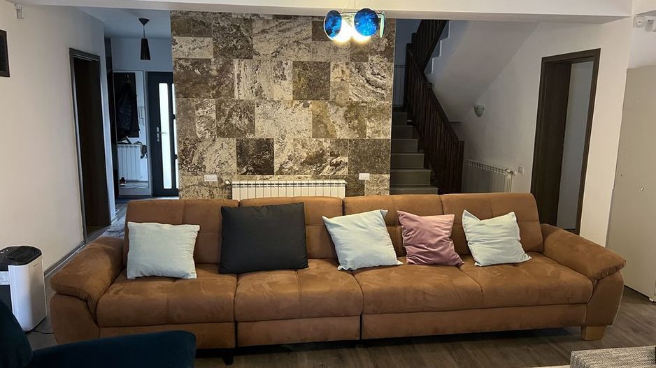 Vand Vila  Valea Lupului.1100mp - Poză 2