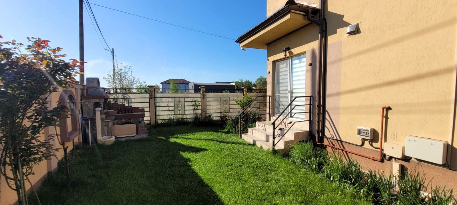 Casă 4 camere P+1 de vanzare   Domnești - Poză 24