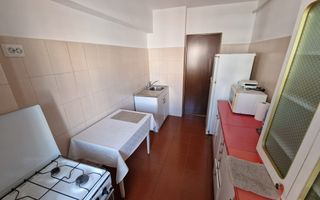 GARA - ARCU - 3 CAMERE DECOMANDAT - ETAJ INTERMEDIAR - BOXĂ + LOC DE PARCARE - Poză 7