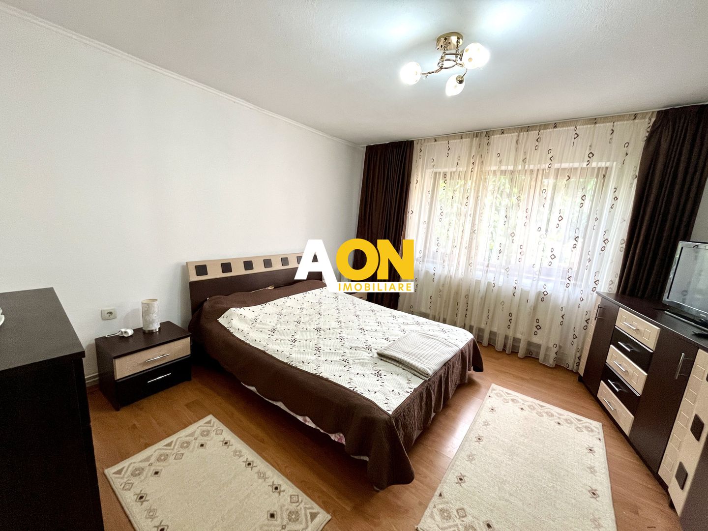 ÎNCHIRIERE! Casă cu 3 Camere, Zona Centru - Poză 7