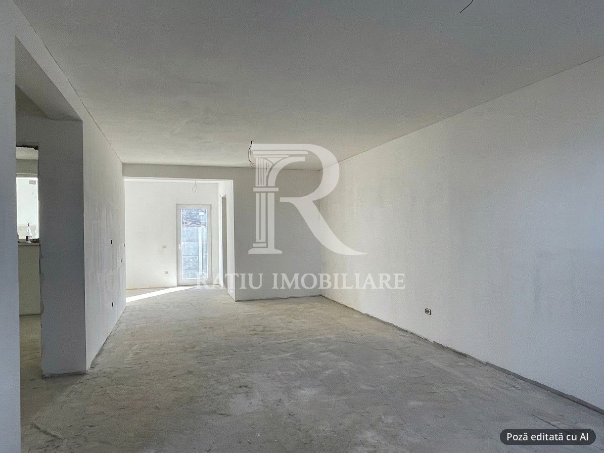 Casă cu 3 Camere | Semifinisată | Nojorid - Poză 3