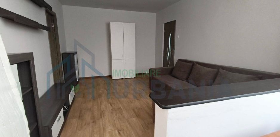 Apartament 2 camere, Podu Roș, etaj 1, renovat - Poză 5