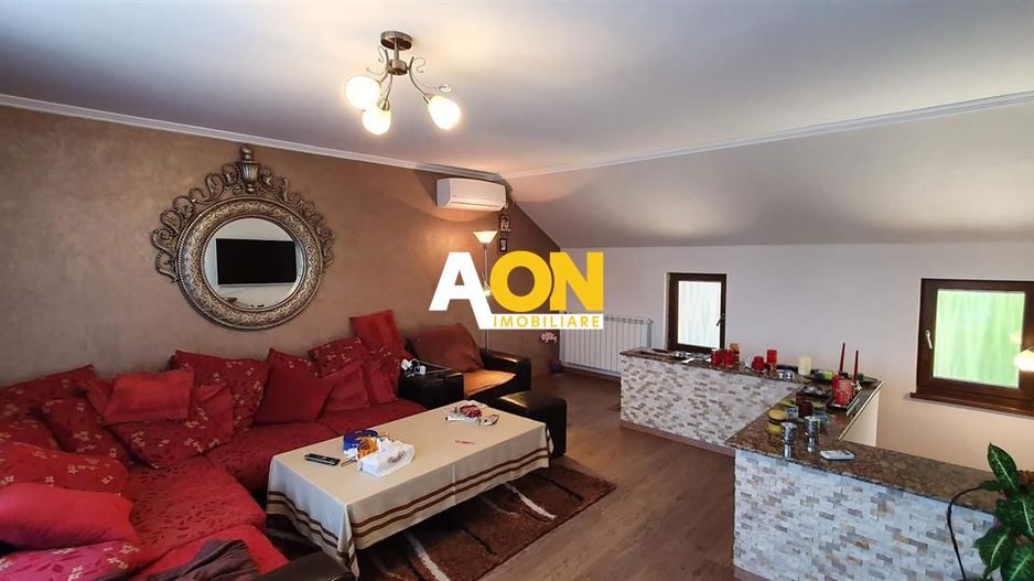 Casa 10 camere, ideala ca pensiune, zona Cetatii Alba Carolina - Poză 23