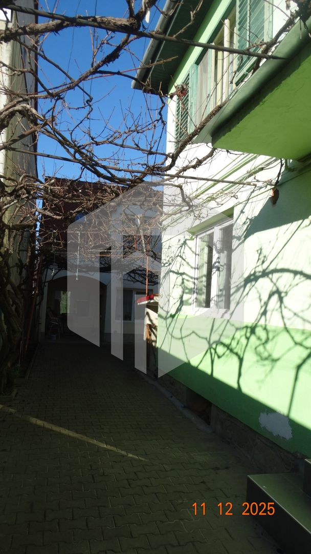 Proprietate compusa din 2 apartamente - 168 mp utili - Dumbravii - Poză 3