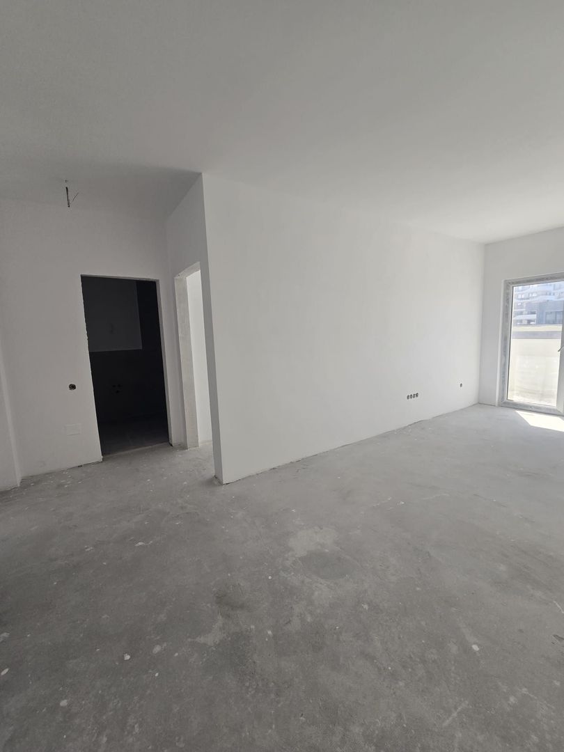 COMISION 0% APARTAMENT 2 CAMERE FINISAT STRADA EROILOR - Poză 3