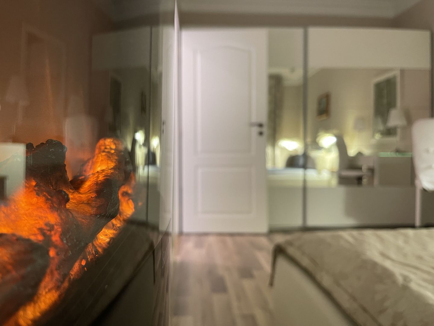 OFERTA REZERVATA - De inchiriat Casa cu Garaj - Segmentul Lux - Dumbravita - Poză 19