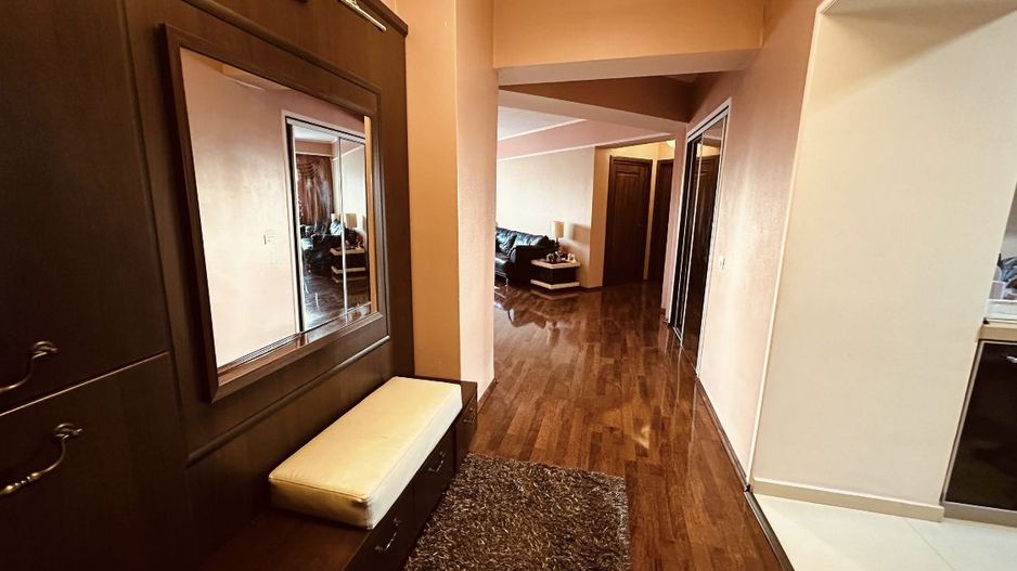 Vand ap 3 camere - Poză 3