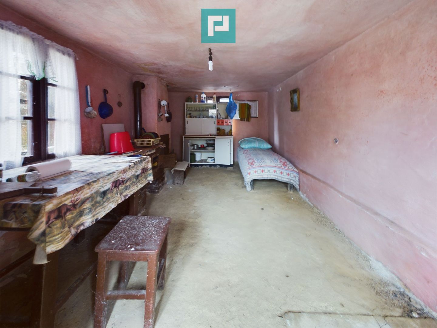 Casă impresionantă, cu anexe în Dezna-Moneasa! - Poză 18