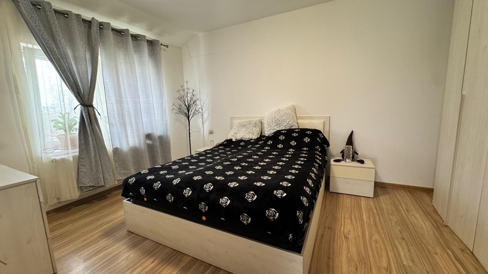 COMISION 0% | Duplex Mobilat Cu 4 Camere | Giroc | 90 mp | Teren 200mp - Poză 9