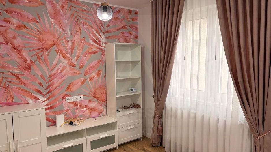 Apartament modern 3 camere 2 bai 2 locuri de parcare balcon Selimbar - Poză 5