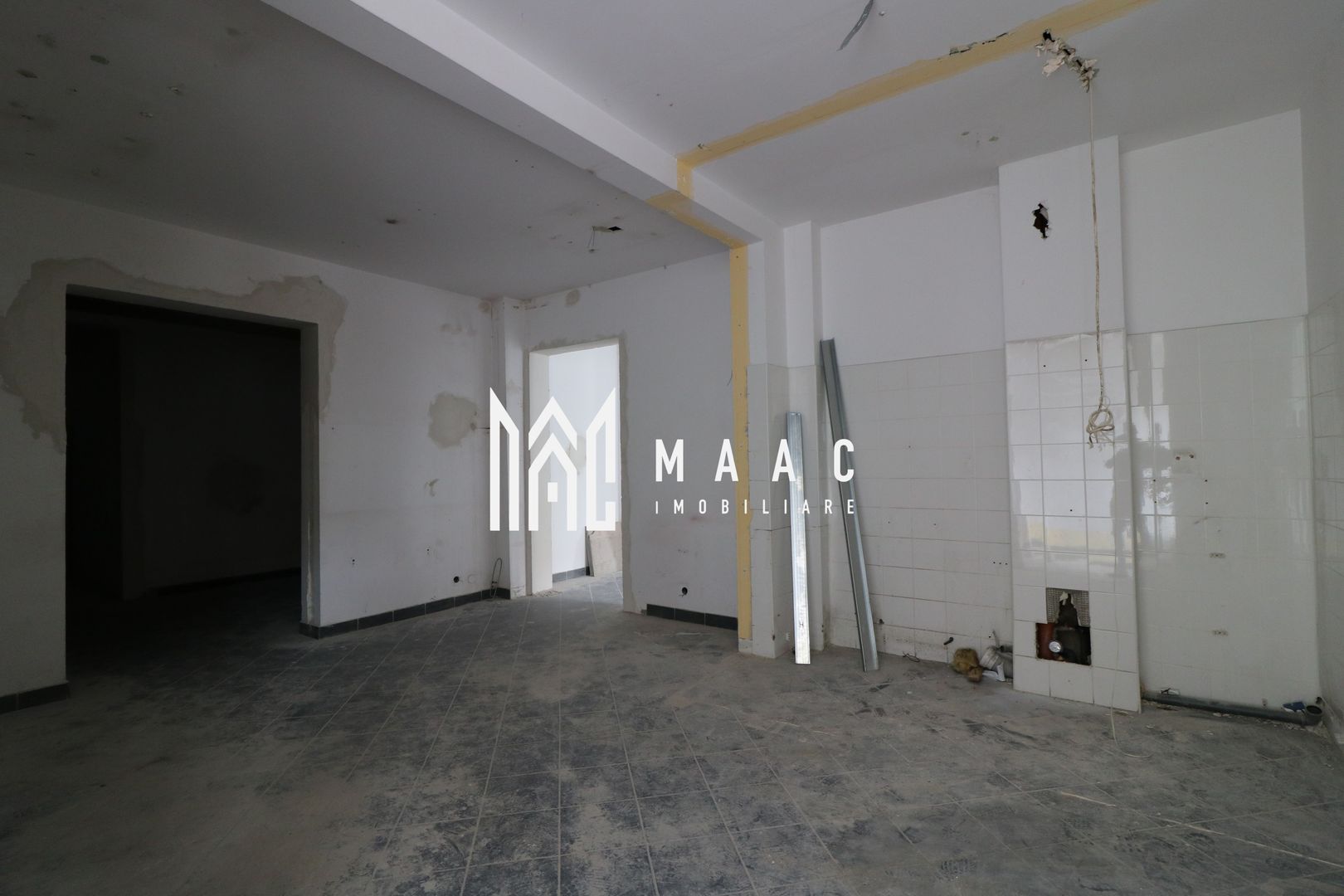 Spatiu comercial | Suprafata utila de 216 mp | Valea Aurie - Poză 5
