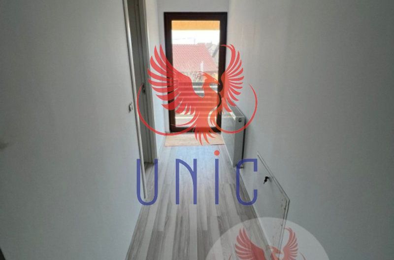 Casa, 4 camere, S+P+1E+M - Poză 13