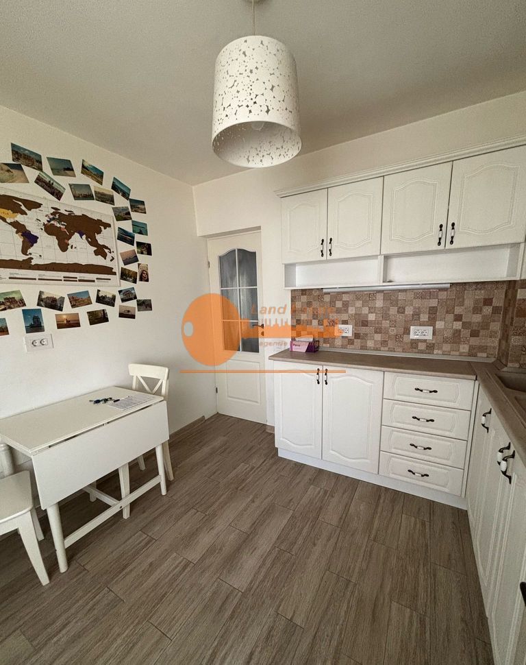 2 camere in zona Tineretului-Calea Vacaresti(Vederea in spatele Blocului) - Poză 1