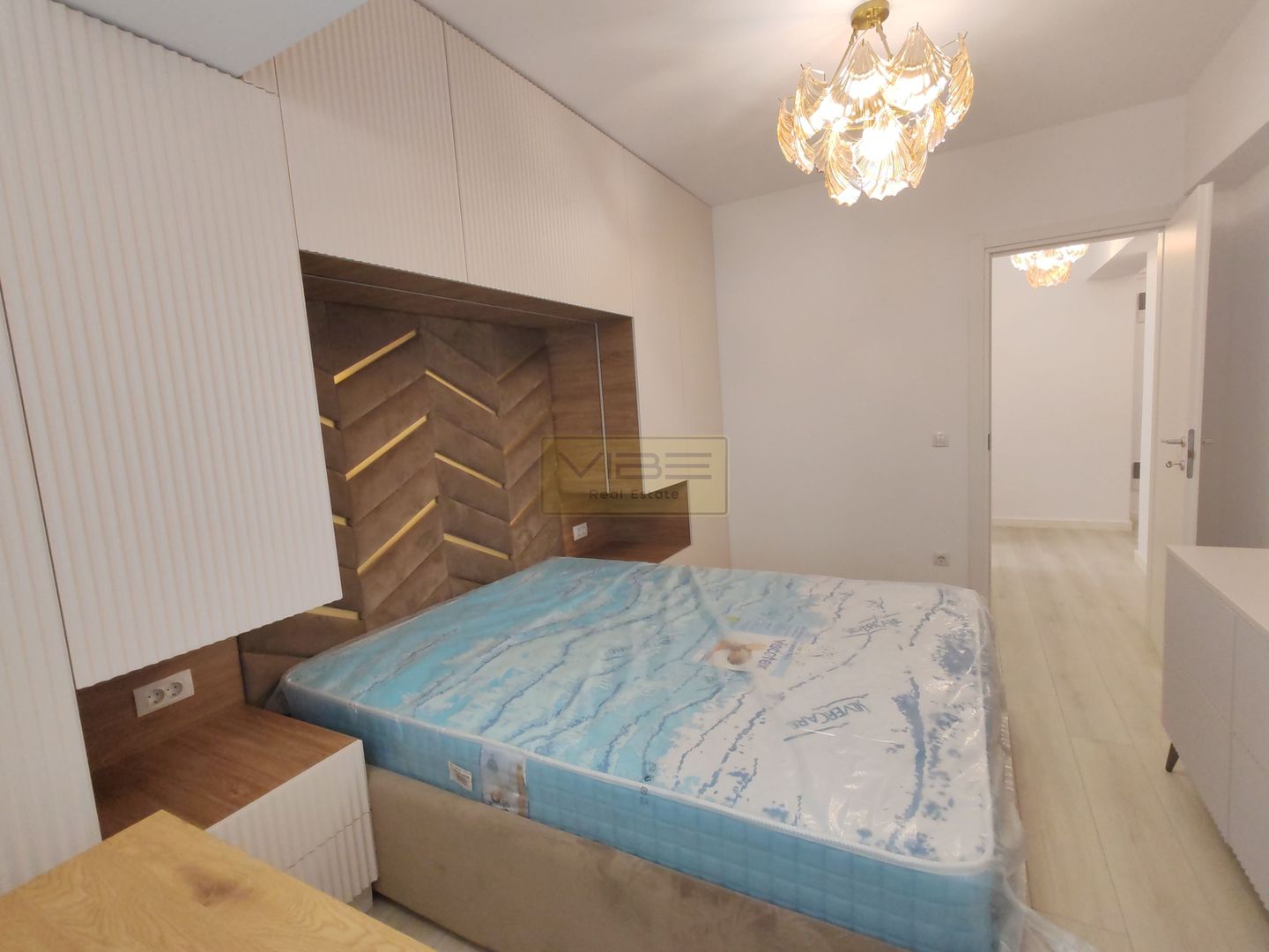 Apartament Premium -  Semicentral-Decomandat +Parcare! - Poză 5