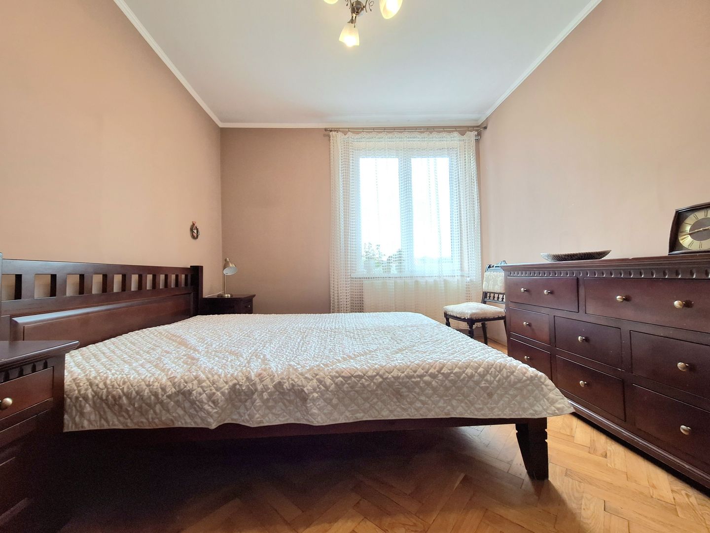 Apartament cu 2 camere, mobilat si utilat, strada Lunga - Brasov. - Poză 2
