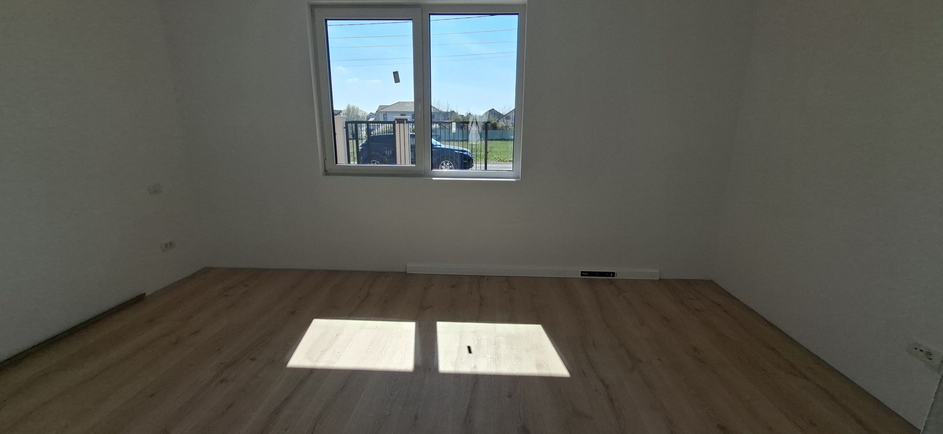 Duplex cu 4 camere si teren generos 350mp - Poză 17