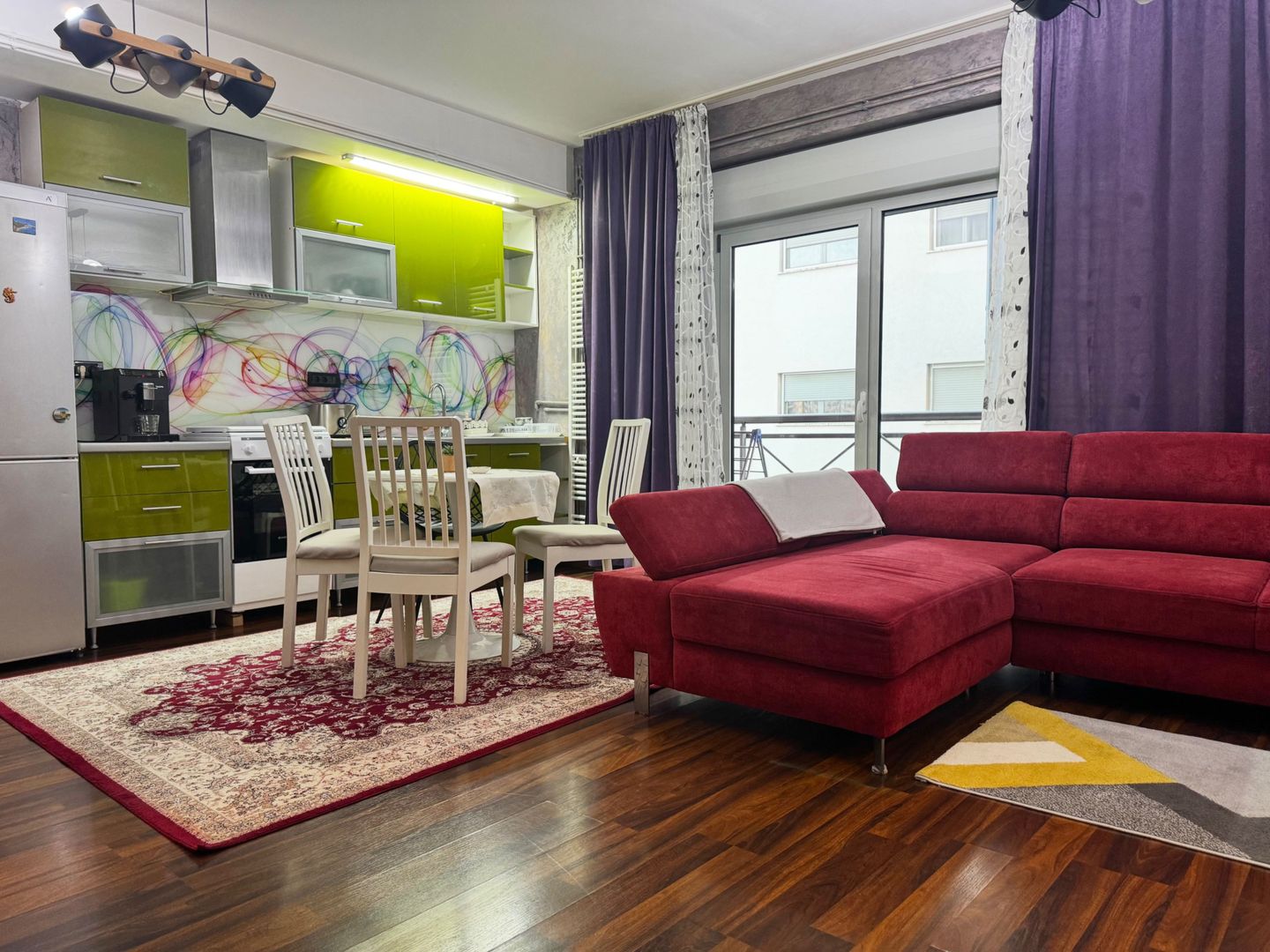Apartament 2 camere,  spatios, cu parcare subterana, Torontalului RING - Poză 3