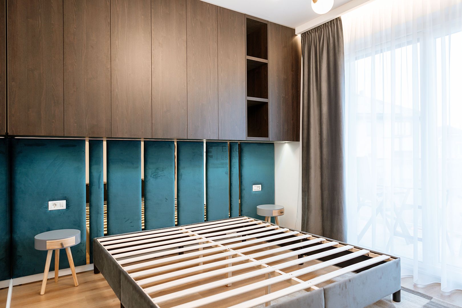 Apartament nou cu 2 camere de inchiriat EAS/Residence Central - Poză 11