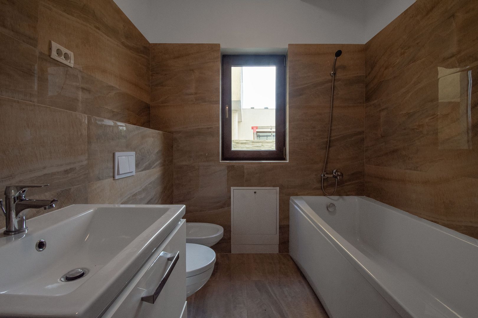 Casa/Vila cu 6 camere ideala rezidential/comerical Ciarda COMISION 0% - Poză 21