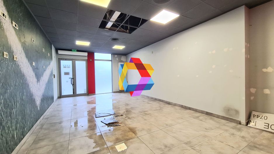 Spatiu comercial de închiriat Brasov - 80 mp  # spatii-comerciale-brasov.ro - Poză 1