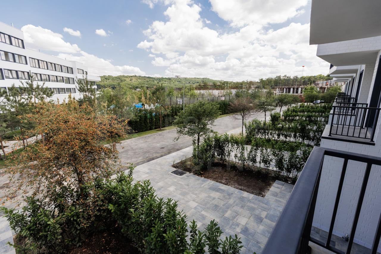 Vânzare, townhouse, 3 nivele, Complexul Rezidențial Hora Village - Poză 4