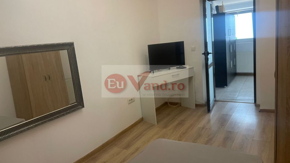 Casa de inchiriat - 200 mp - 6 dormitoare - Str. Tecuci - Poză 11