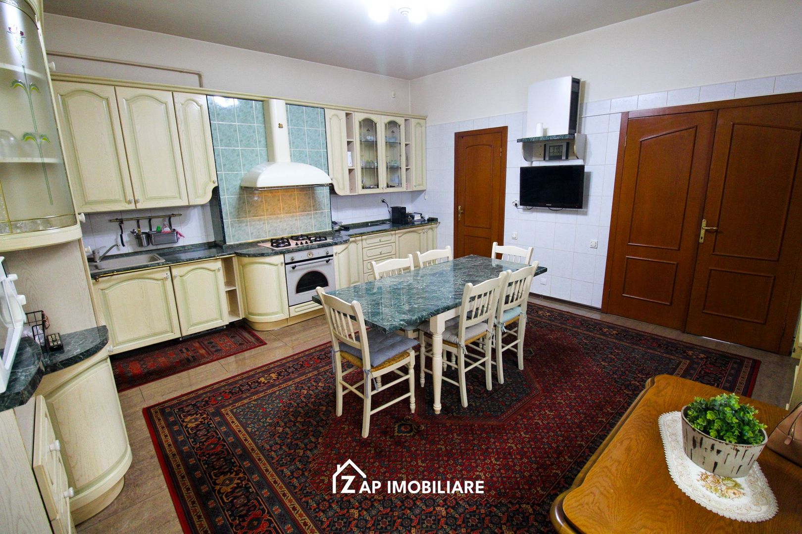 Unirii - Casa Zona Romcab -  400mp - 1259 mp teren - Garaj dublu - piscina - Poză 16