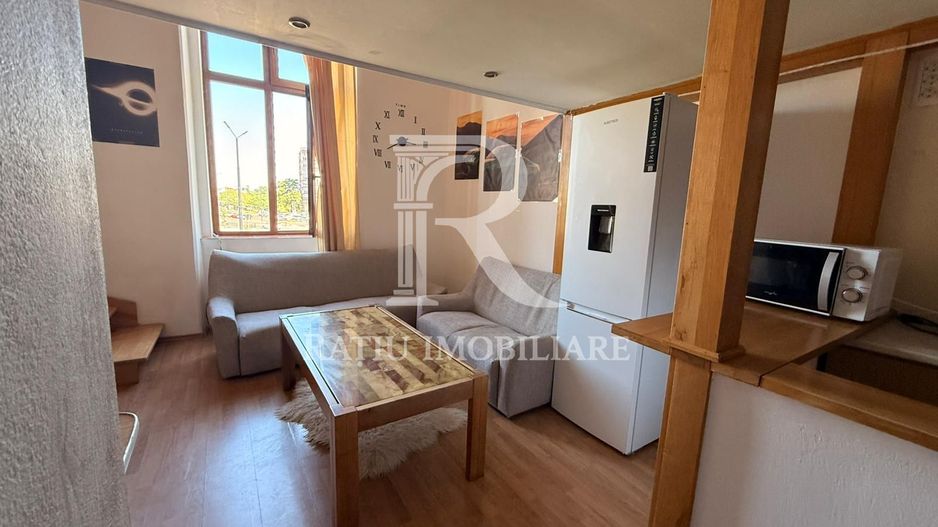 Apartament cu 1 camera Etajat | Central | Oradea - Poză 3