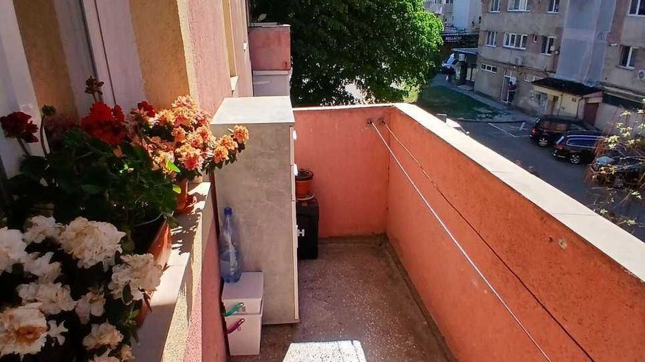BRASADAS vinde ap 3 cam etaj 2/4 in Micro 16. - Poză 7