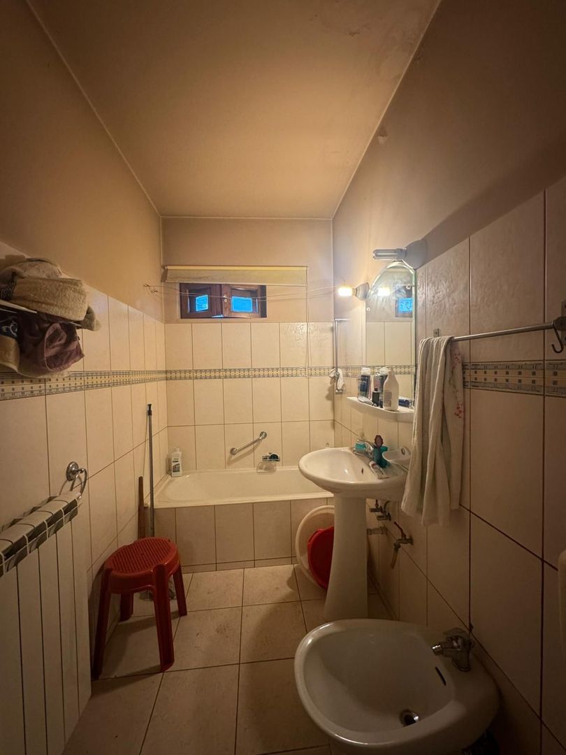 4 camere || Aviatorilor / Uruguay - Poză 16