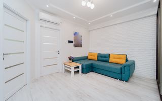 Vând apartament cu 1 cameră. st. Sprincenoaia - Poză 4