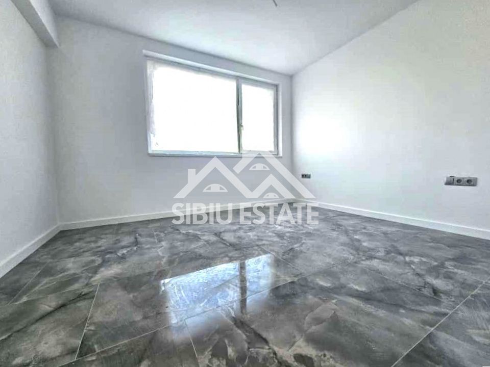 Casa INTABULATA la cheie, 5 camere, 2 bai Cristian, SIbiu - Poză 2