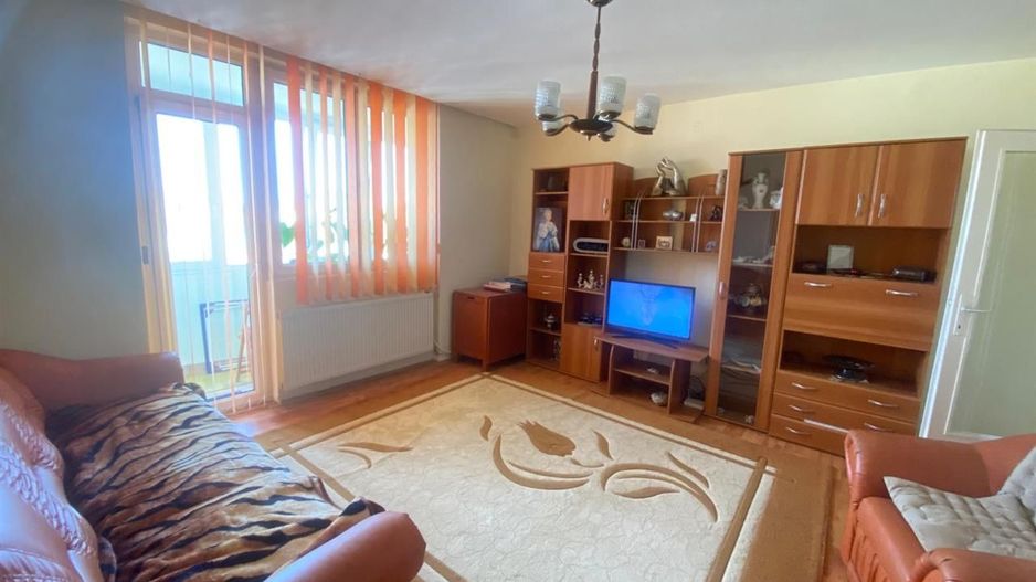 Apartament 3 camere Complex Studentesc - Poză 15