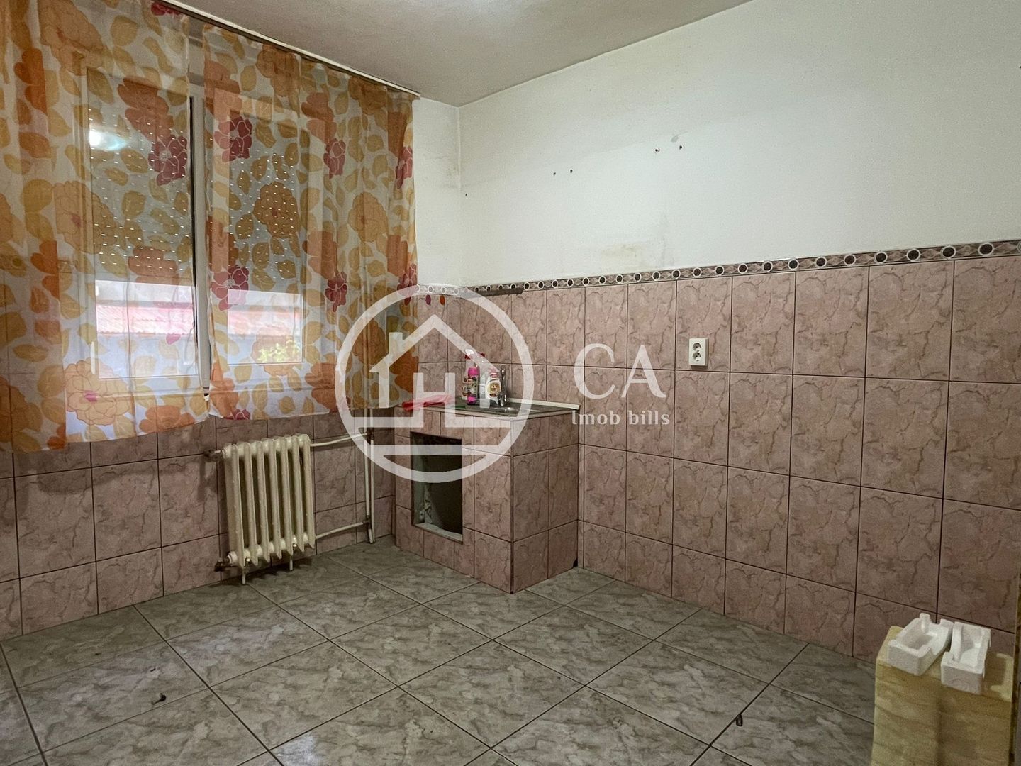 Apartament de vânzare cu 3 camere în zona Nufarul, Oradea - Poză 8