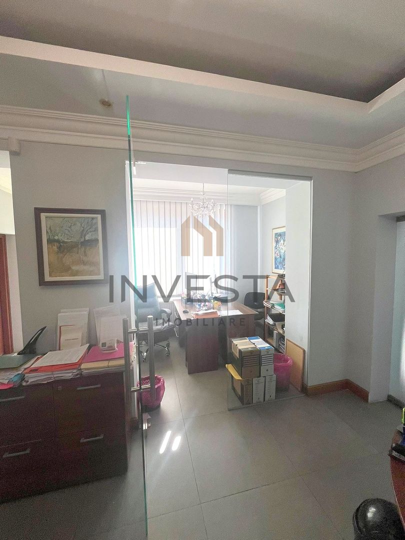 Casa deosebita cu 5 camere de inchiriat in cartierul Andrei Muresanu! - Poză 5