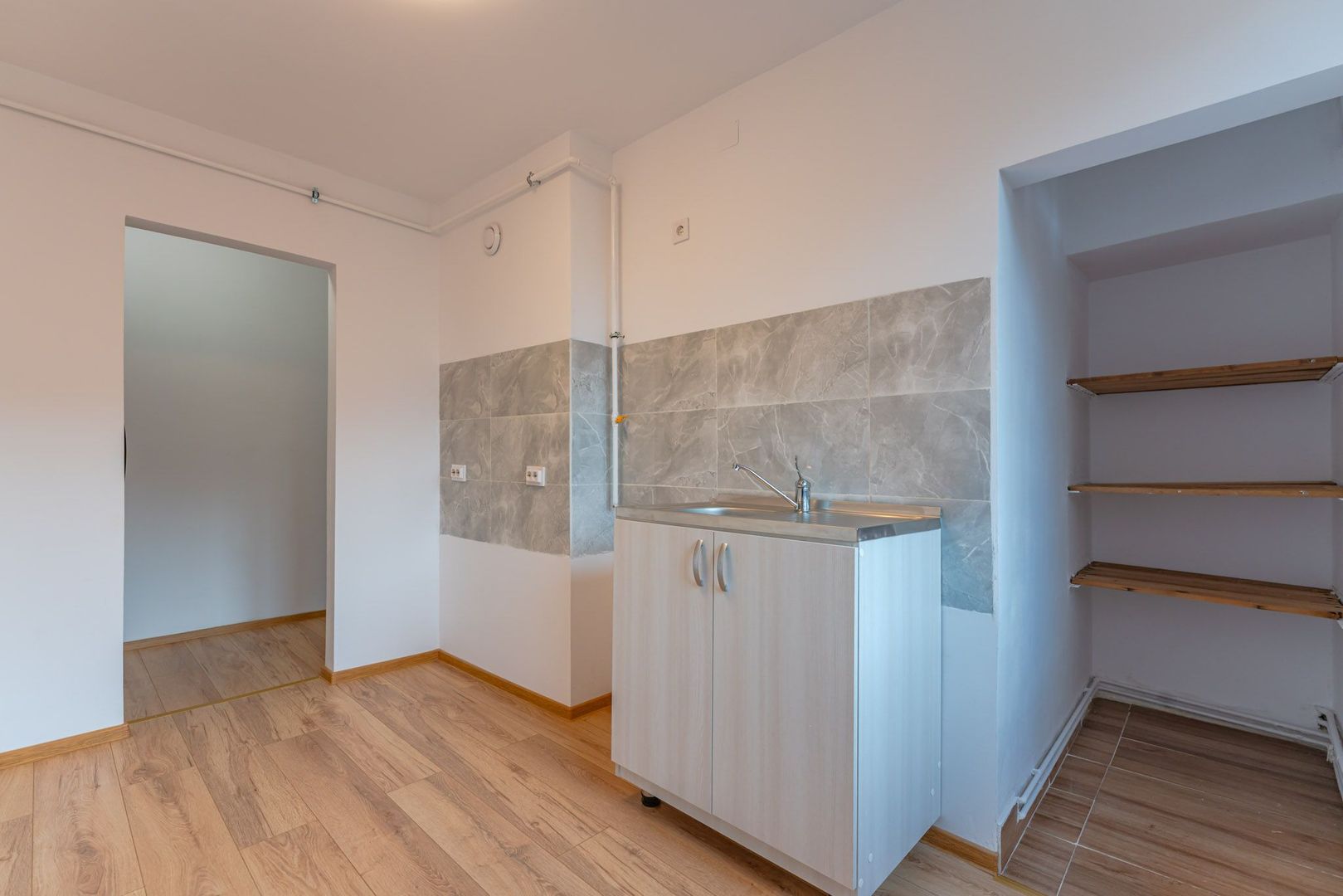 Apartament decomandat, 2 camere, 46 mp – Centru Civic, Brașov - Poză 9