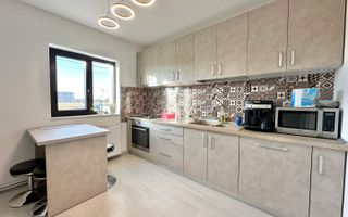 Duplex cu 4 camere si dressing mobilat in Giroc zona Planetelor la asfalt. - Poză 7