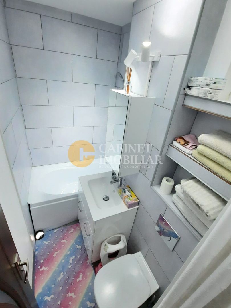 Zona Alexandru cel Bun - Apartament 2 camere - Etaj Intermediar - Poză 5