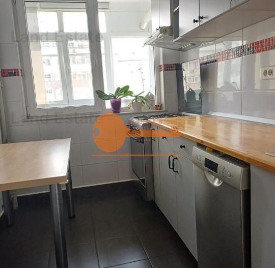 Apartament cu 2 camere in zona Giulesti (Bloc Reabilitat) - Poză 13