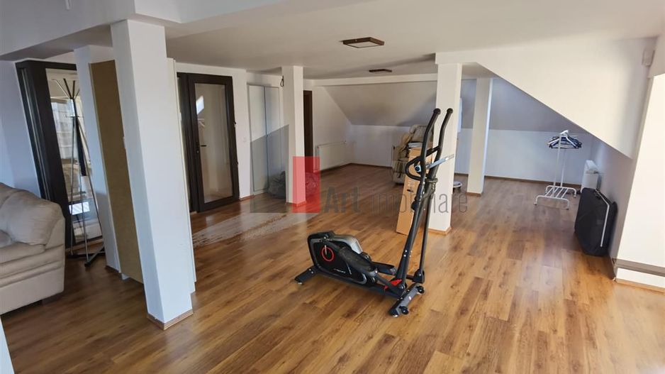 VIla 11 Camere Cernica - Poză 33