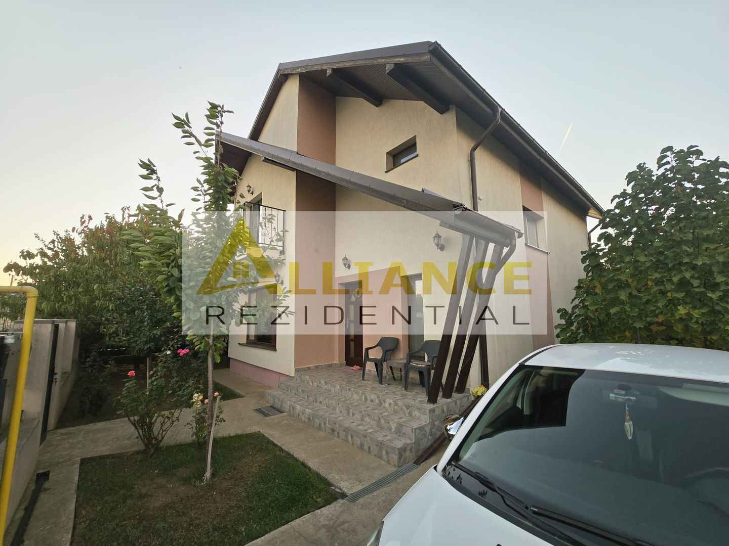 Casa Individuala - 5 camere - 2 bai - 385mp teren - Poză 1