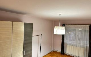 Apartament 4 camere Complexul Studentesc etaj 1 - Poză 6