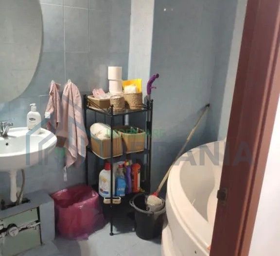 Închiriere apartament 2 camere decomandat, etaj 10/10, central, Iași - Poză 6
