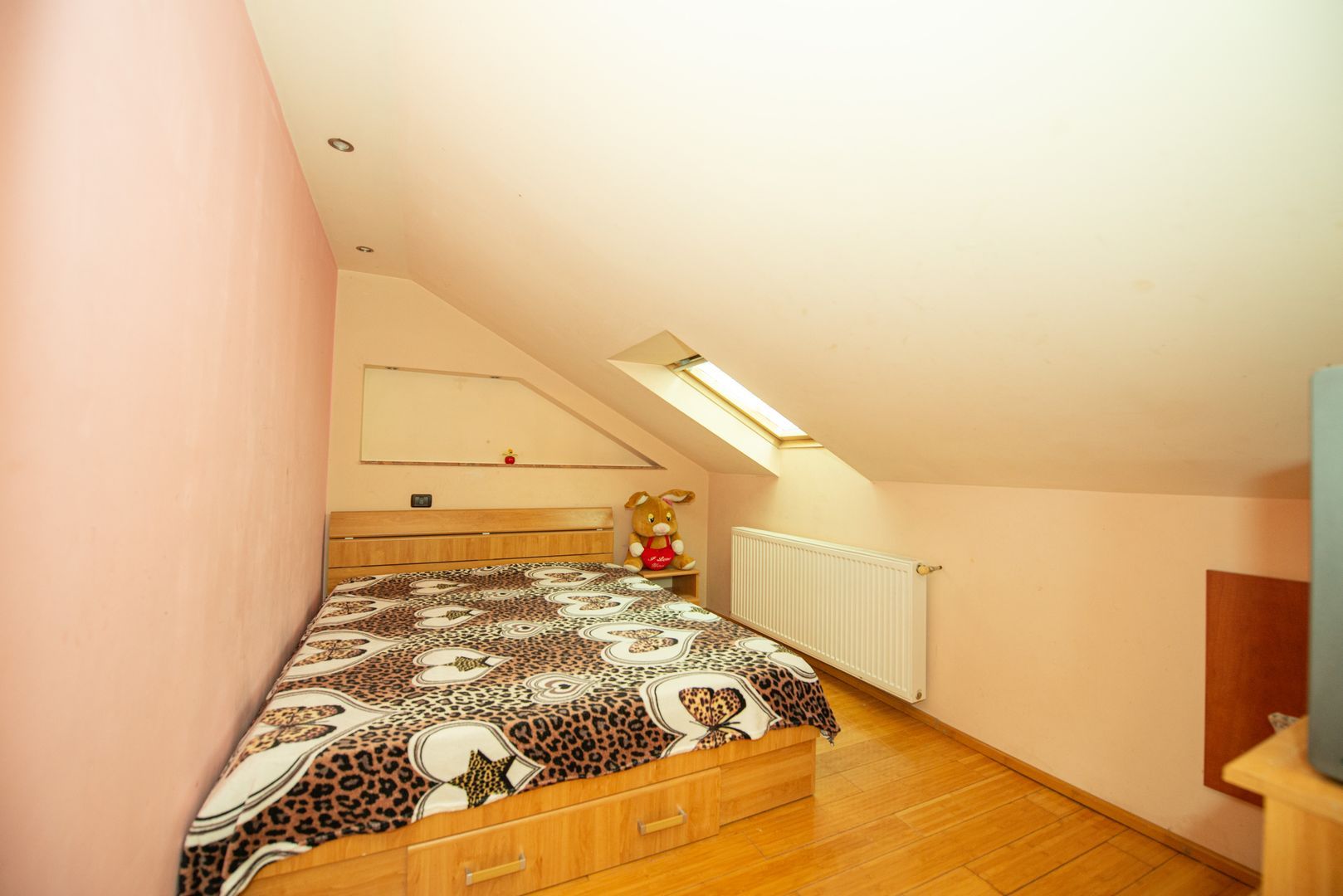 Casa de vanzare 9 camere potential investitie Cornetu teren 1200mp - Poză 30